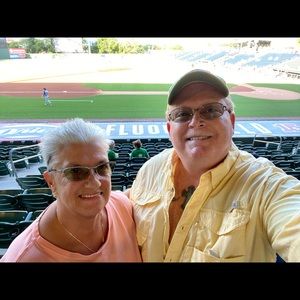 Meet your Posher, Ronnie